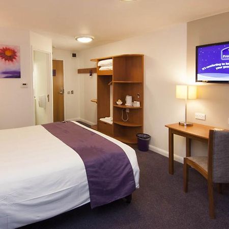 Premier Inn Bournemouth East 外观 照片