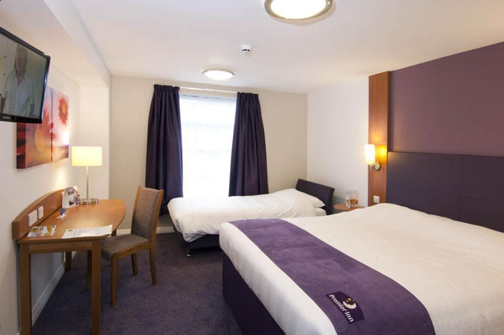 Premier Inn Bournemouth East 客房 照片